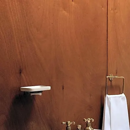 Gattapone Hotell