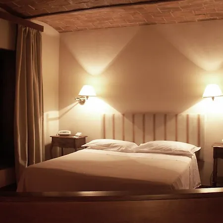 Gattapone Hotel